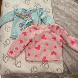 2 Sweatshirts (2T)